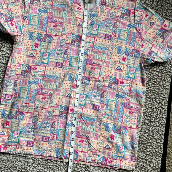 Life uniform ladies scrub top - Picture 2 of 3